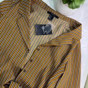 FOREVER 21 BUTTON UP